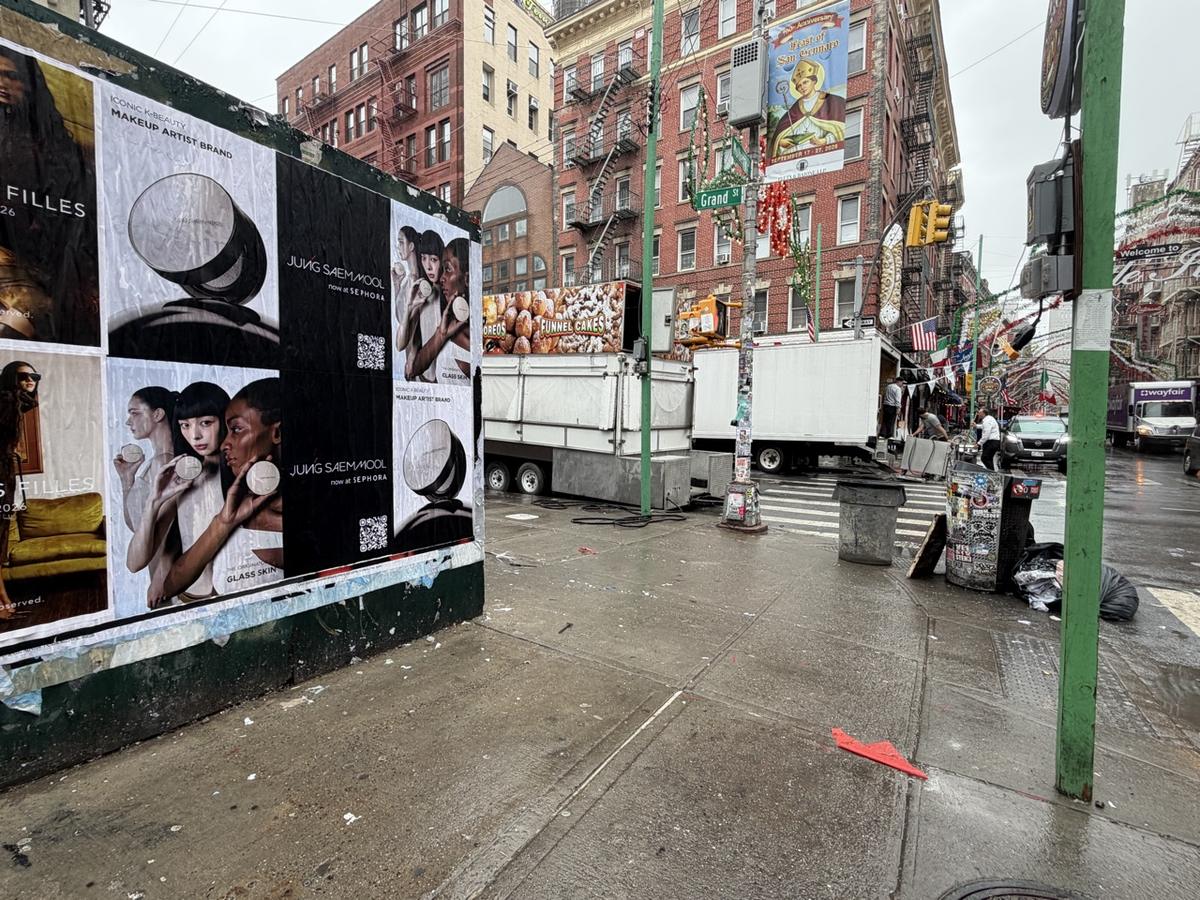 Wheat-paste posters at 16840 – 333 Lafayette St (Mulberry St bt Bleecker St & Houston St)